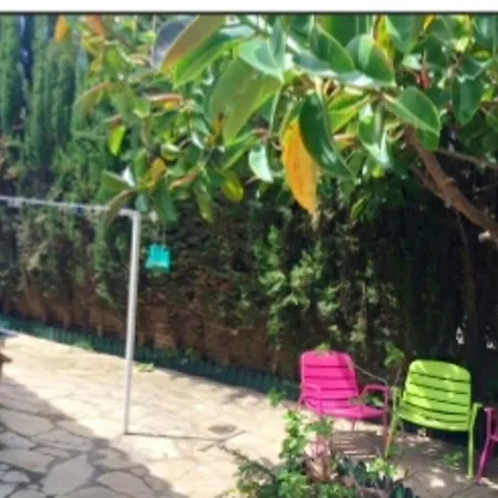 Semesterbostad 2 Bedrooms House At 50 M Away From The Beach With Sea View And Furnished Terrace *