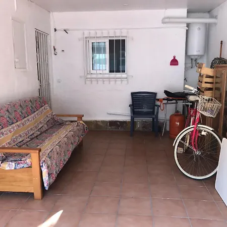 2 Bedrooms House At 50 M Away From The Beach With Sea View And Furnished Terrace